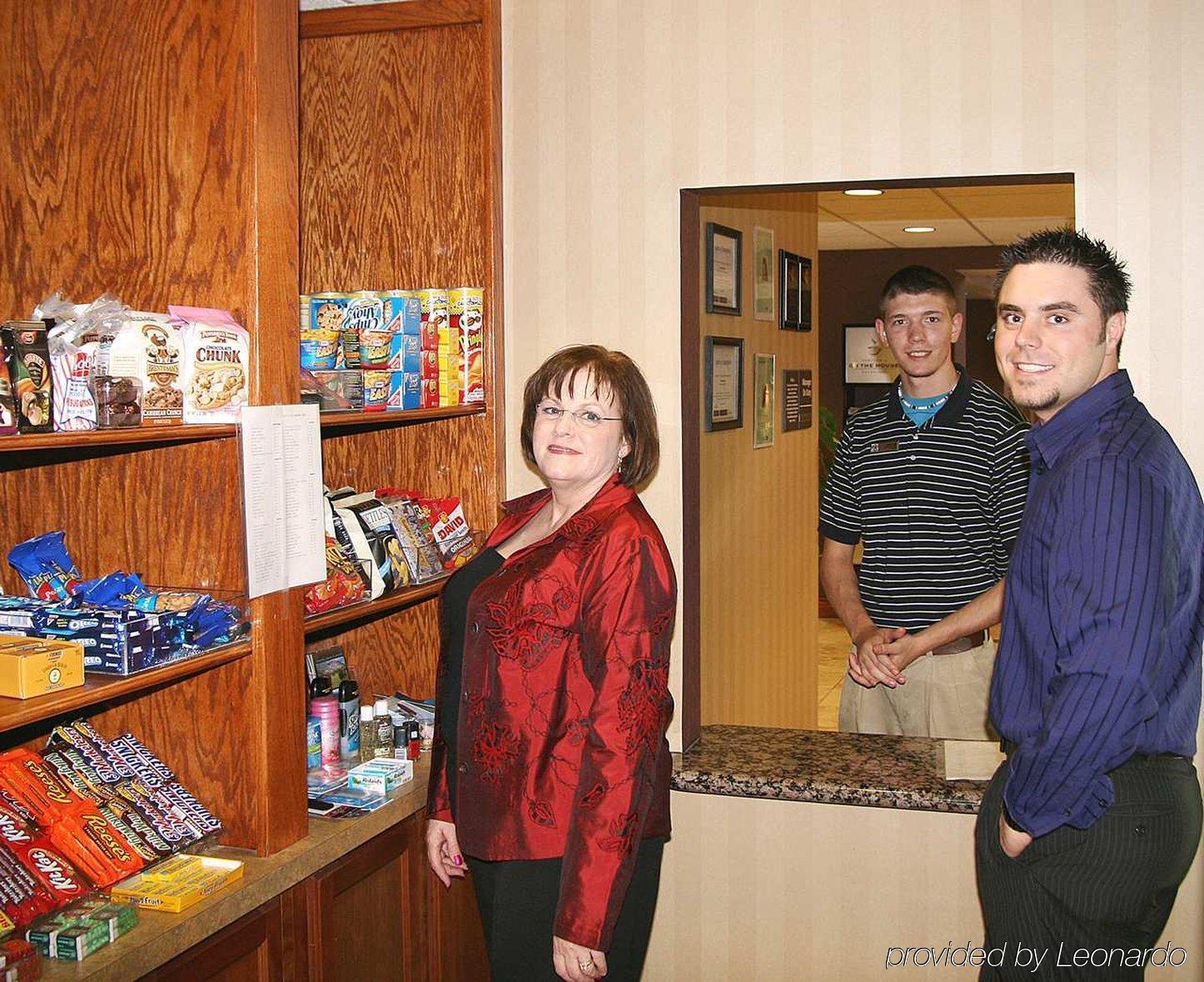Hampton Inn & Suites Lawton Zařízení fotografie