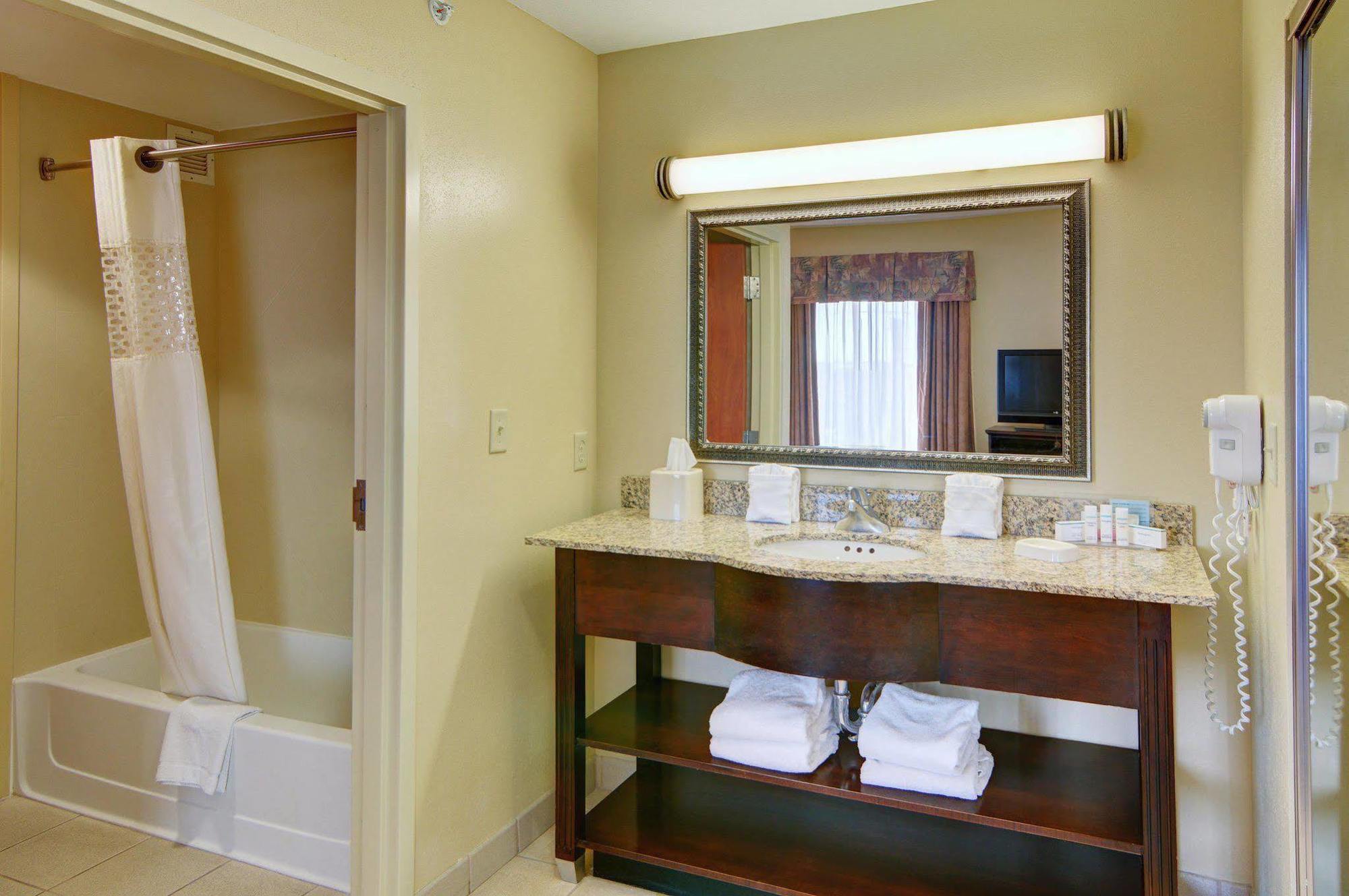 Hampton Inn & Suites Lawton Exteriér fotografie