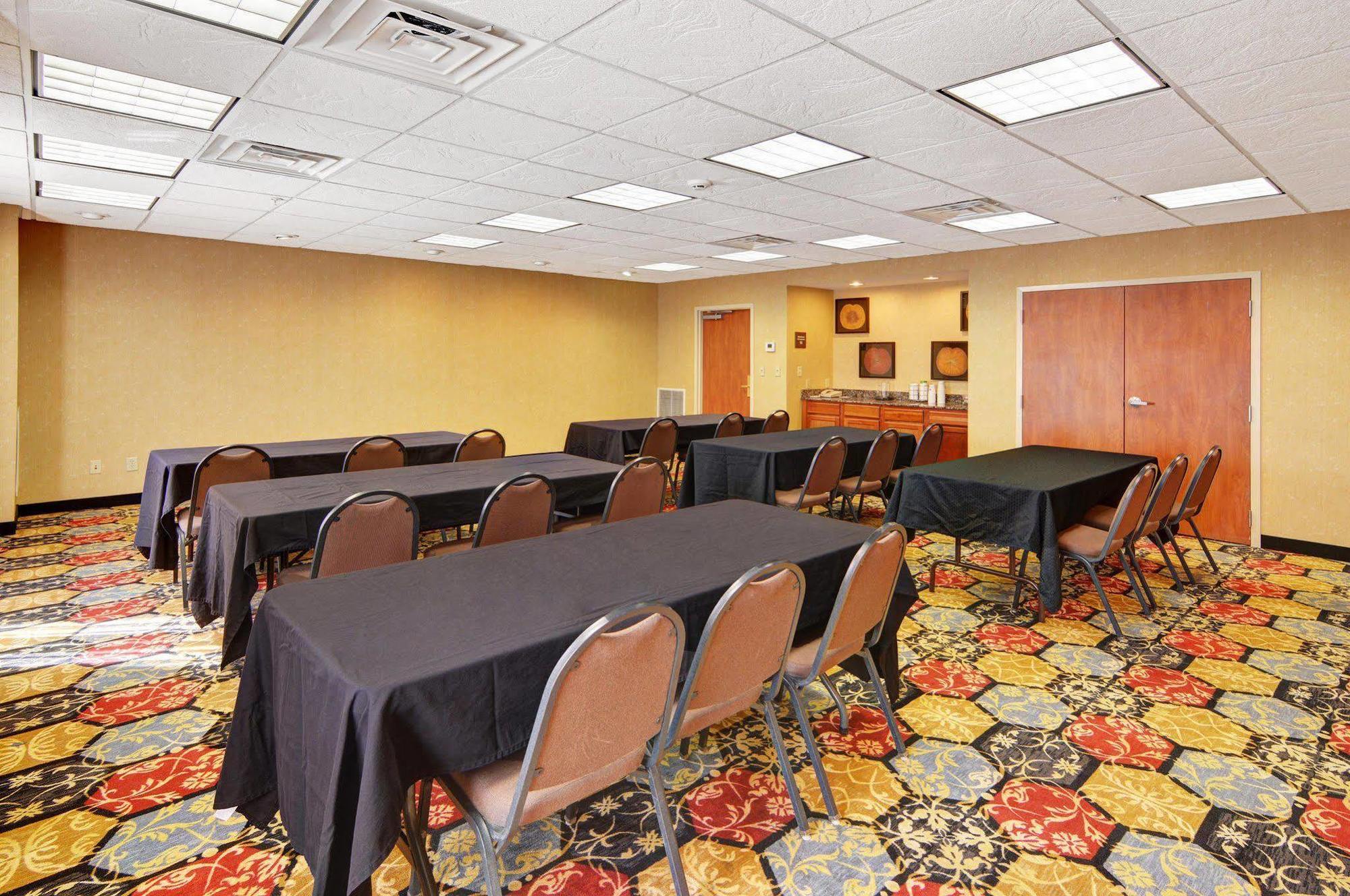 Hampton Inn & Suites Lawton Exteriér fotografie