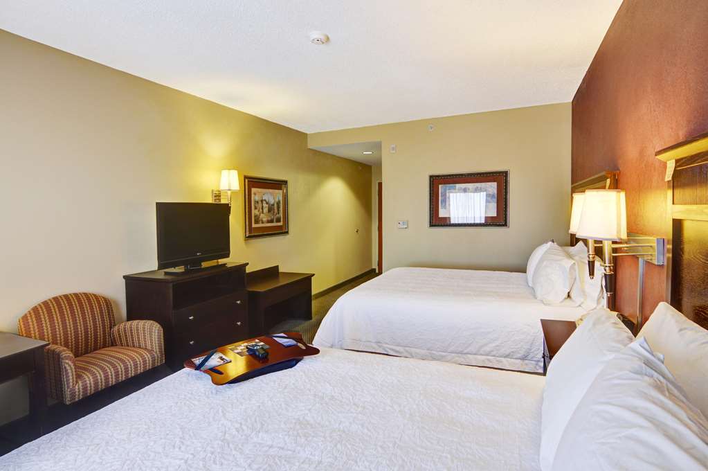 Hampton Inn & Suites Lawton Pokoj fotografie
